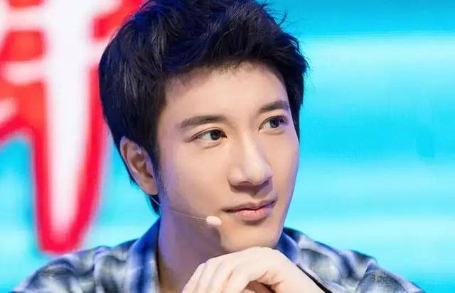 王力宏离婚官司未终结，暑假仍难见孩子，前妻成其软肋？