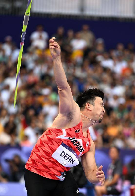 巴黎奥运会丨田径——男子标枪赛况_新华社_比赛_元气