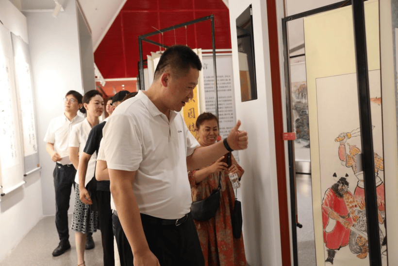 沈阳大东举办"丹青绘就中国梦"书画展_民族_活动_主题