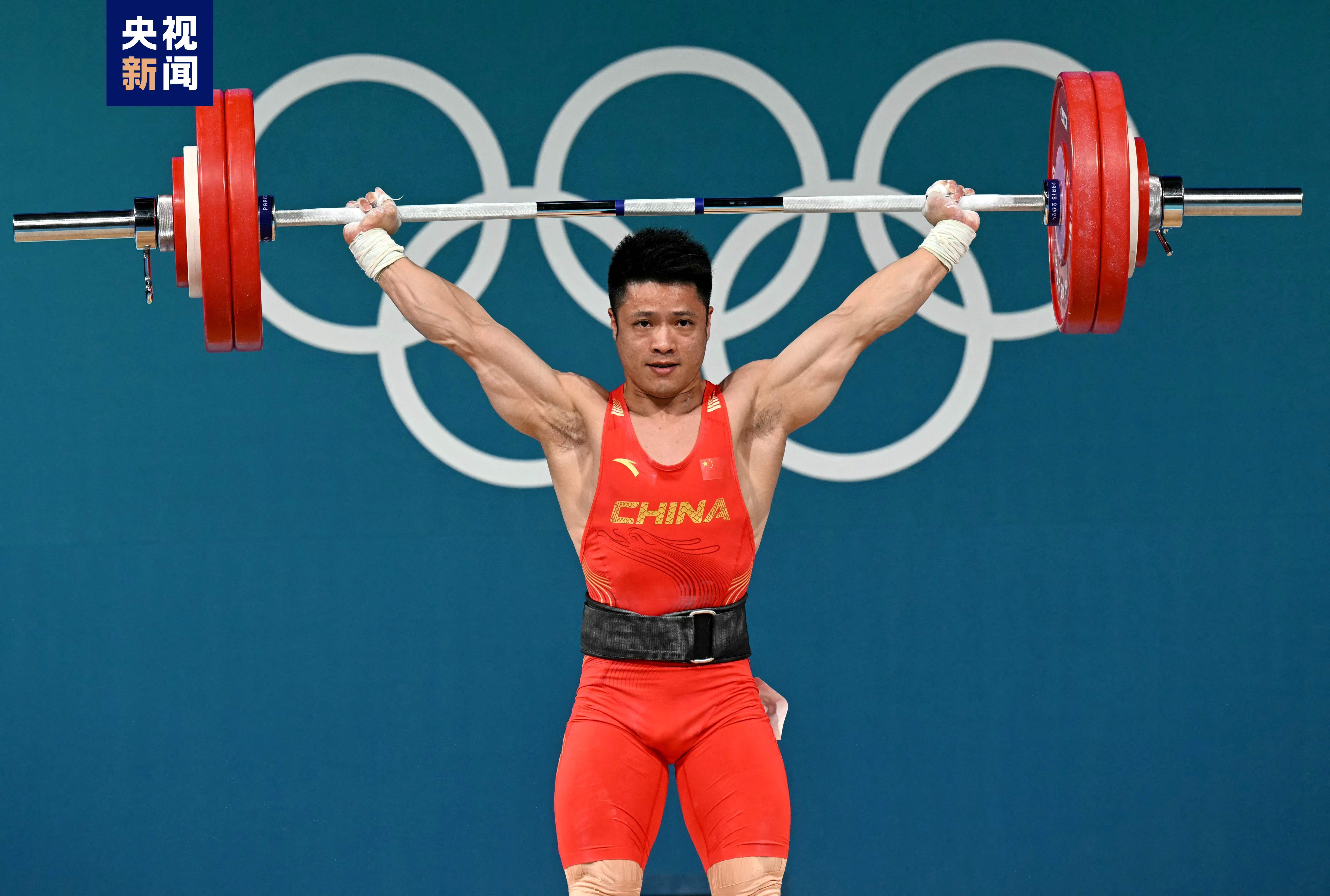 李发彬夺得举重男子61公斤级金牌