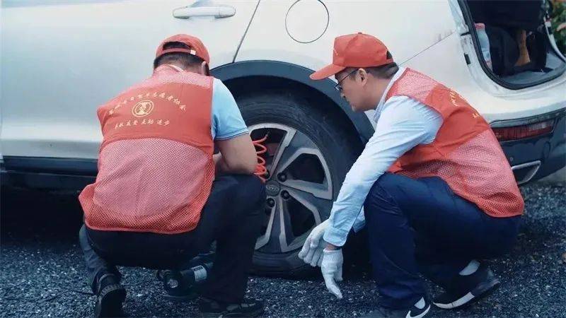 由刘礼泉一手发起这项免费救援服务就能得到免费的车辆救援服务"路途