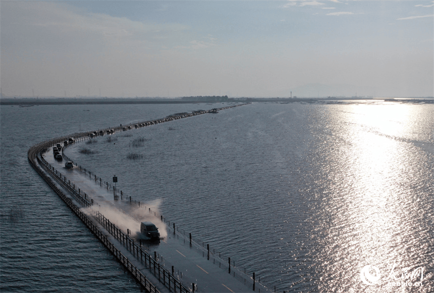 鄱阳湖水下公路图片