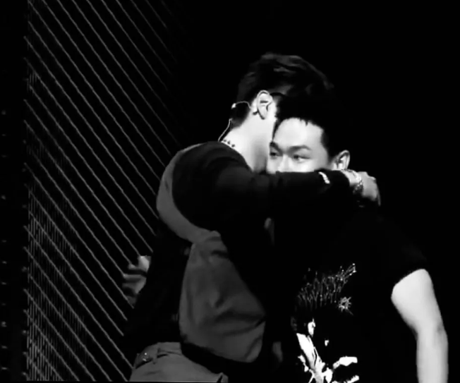 之后随着吴亦凡出事20xx厂牌彻底解散,但macovaseas可以说是每年都会