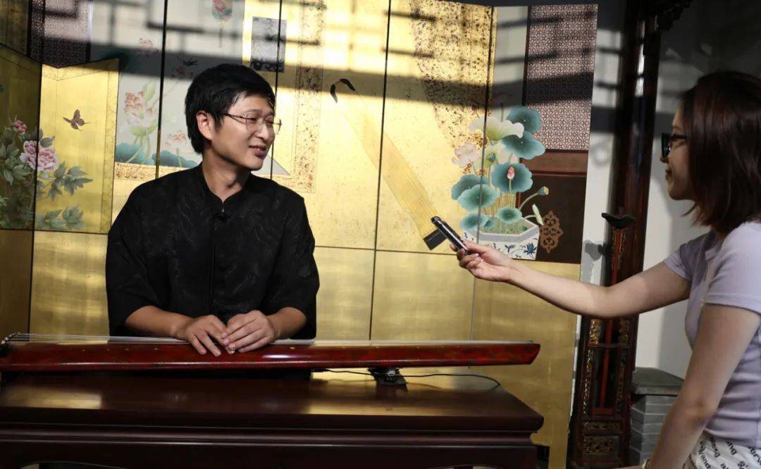 —走近与木头"对话"的85后扬州斫琴师