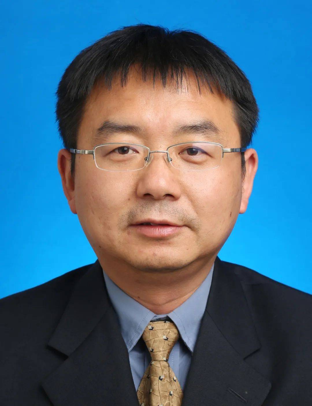 严建兵任华中农业大学校长_教育部党组_同志_领导班子