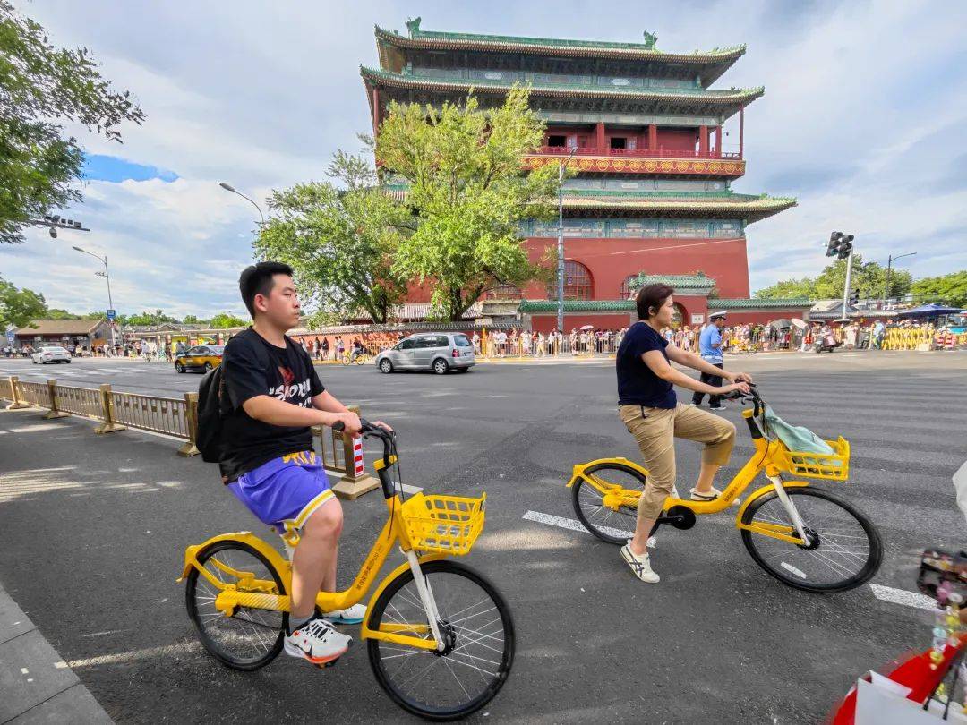 据哈啰单车后台数据显示,7月1日以来,在北京核心景区周边,骑行订单较