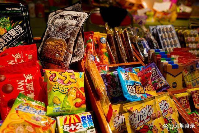 70后,最爱吃什么零食?网评这10种上榜,吃过的都当爷爷奶奶了吧