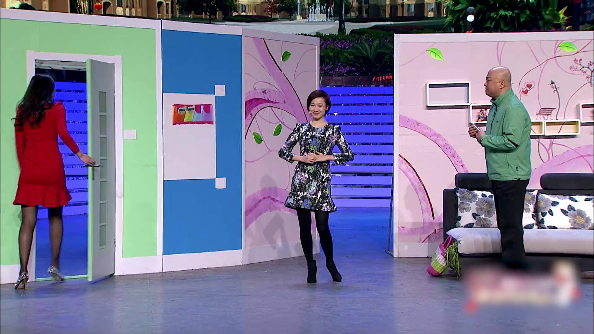 郭冬临黄杨韩云云付俊淇小品《一机之遥》2/3:一部手机变四部,郭冬临