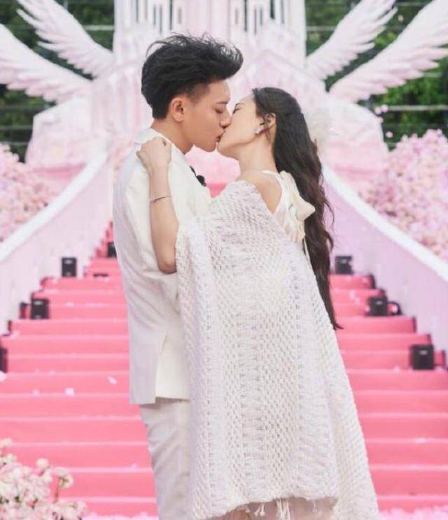 黄子韬求婚原因遭质疑