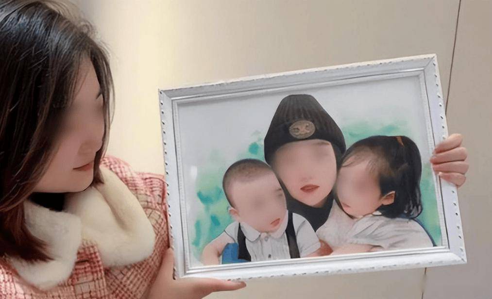 重庆杀子案罪犯张波执行死刑前,被法警拖着走,双腿直打颤