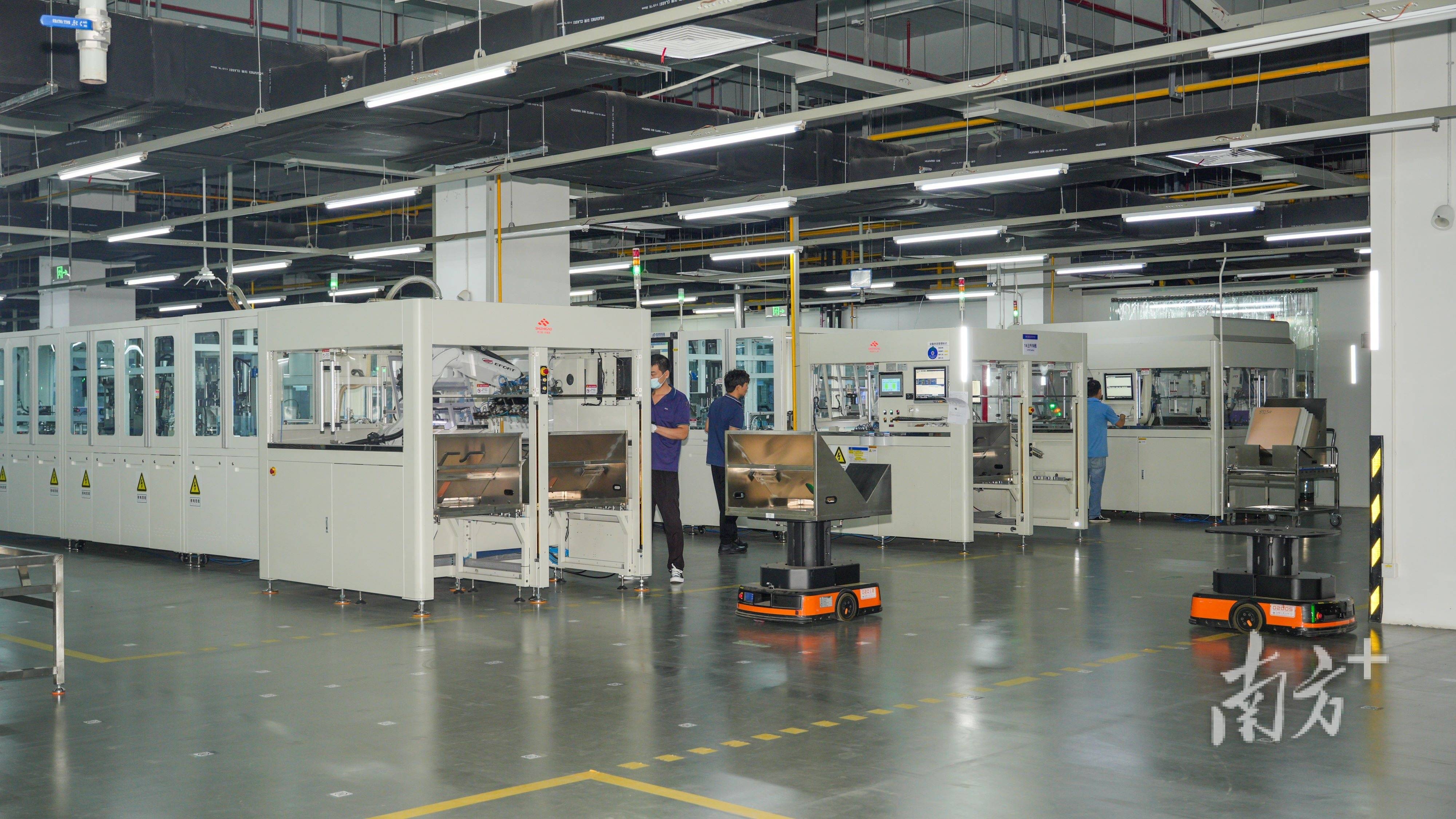 深圳围绕智能机器人,半导体和集成电路,精密仪器设备三个试点行业