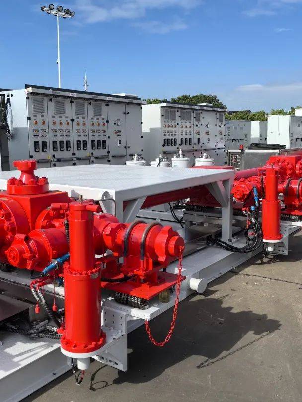 海洋压裂装备石化机械自主研发的电驱固井