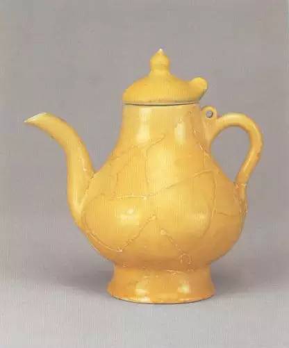 御窑厂出土和传世的明代官窑单色釉瓷器