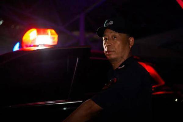 全国模范退役军人郭志龙:从军装到警装 继续书写忠诚