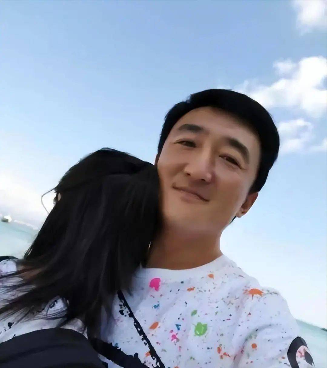 又一演员离世!发病到去世才10天,留下娇妻和7个月大女儿