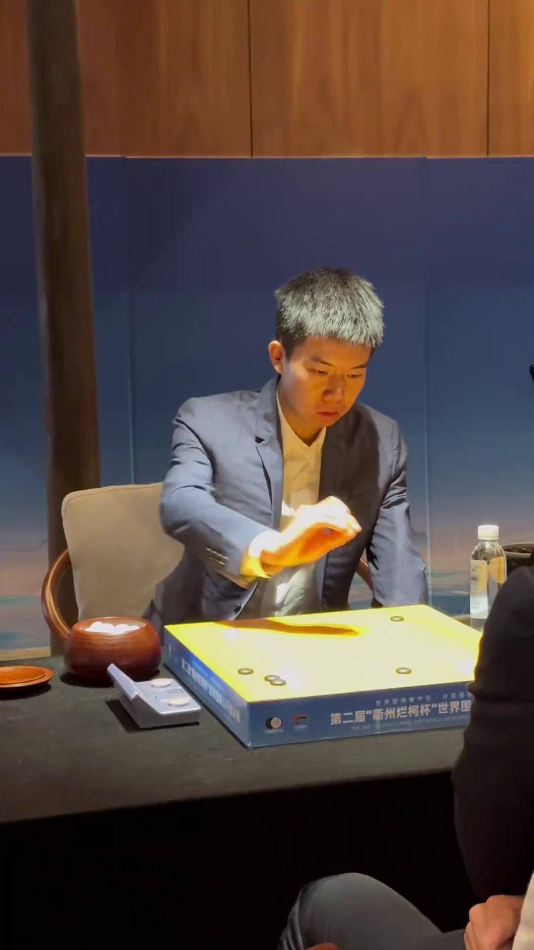 辜梓豪天元围棋图片