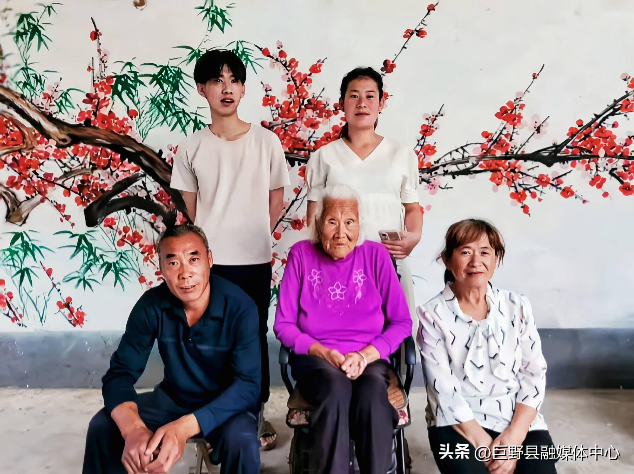 前郝村李秀莲:移风易俗的乡村典范