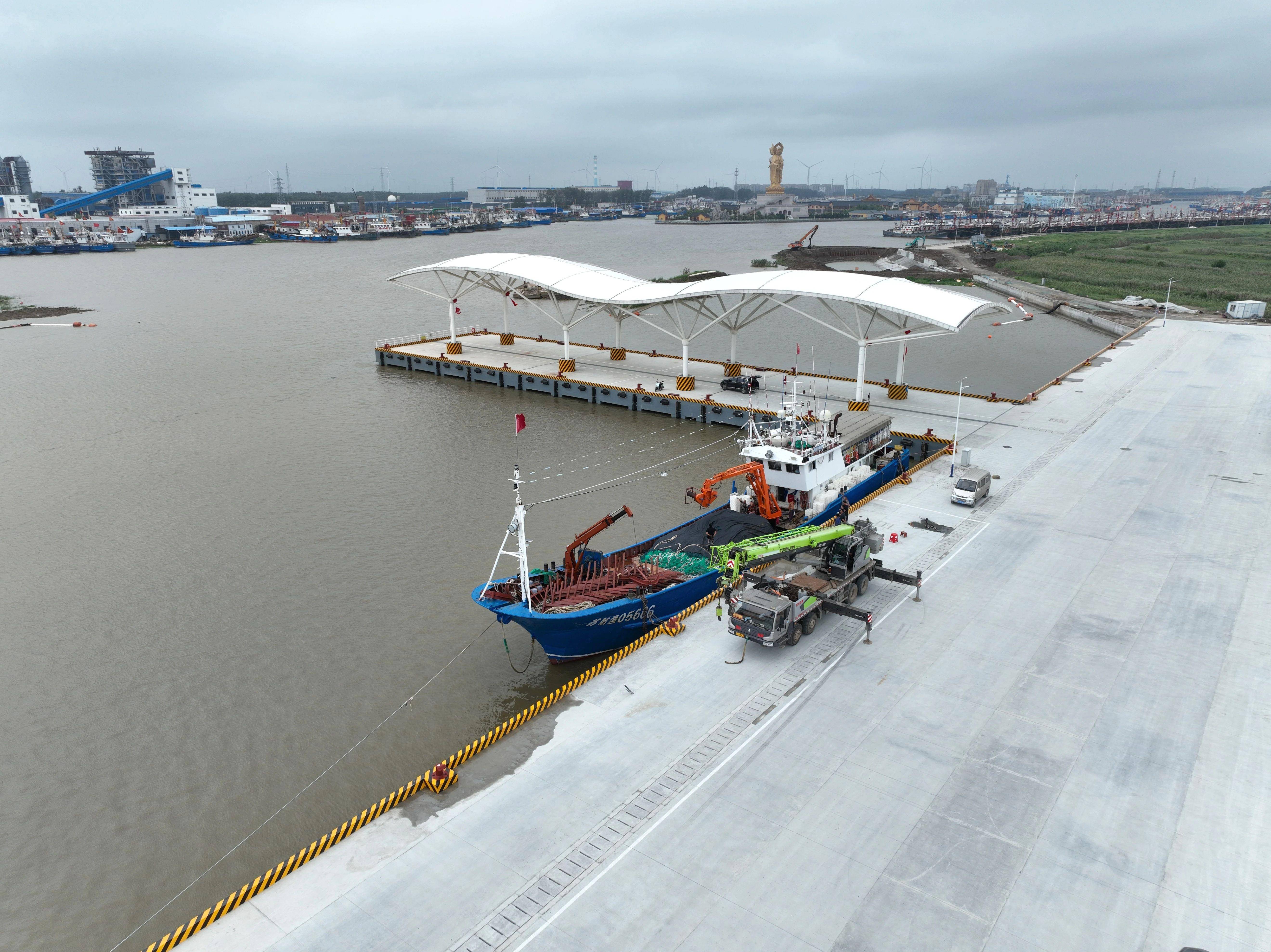 全国首座全自动化渔业码头正式启用