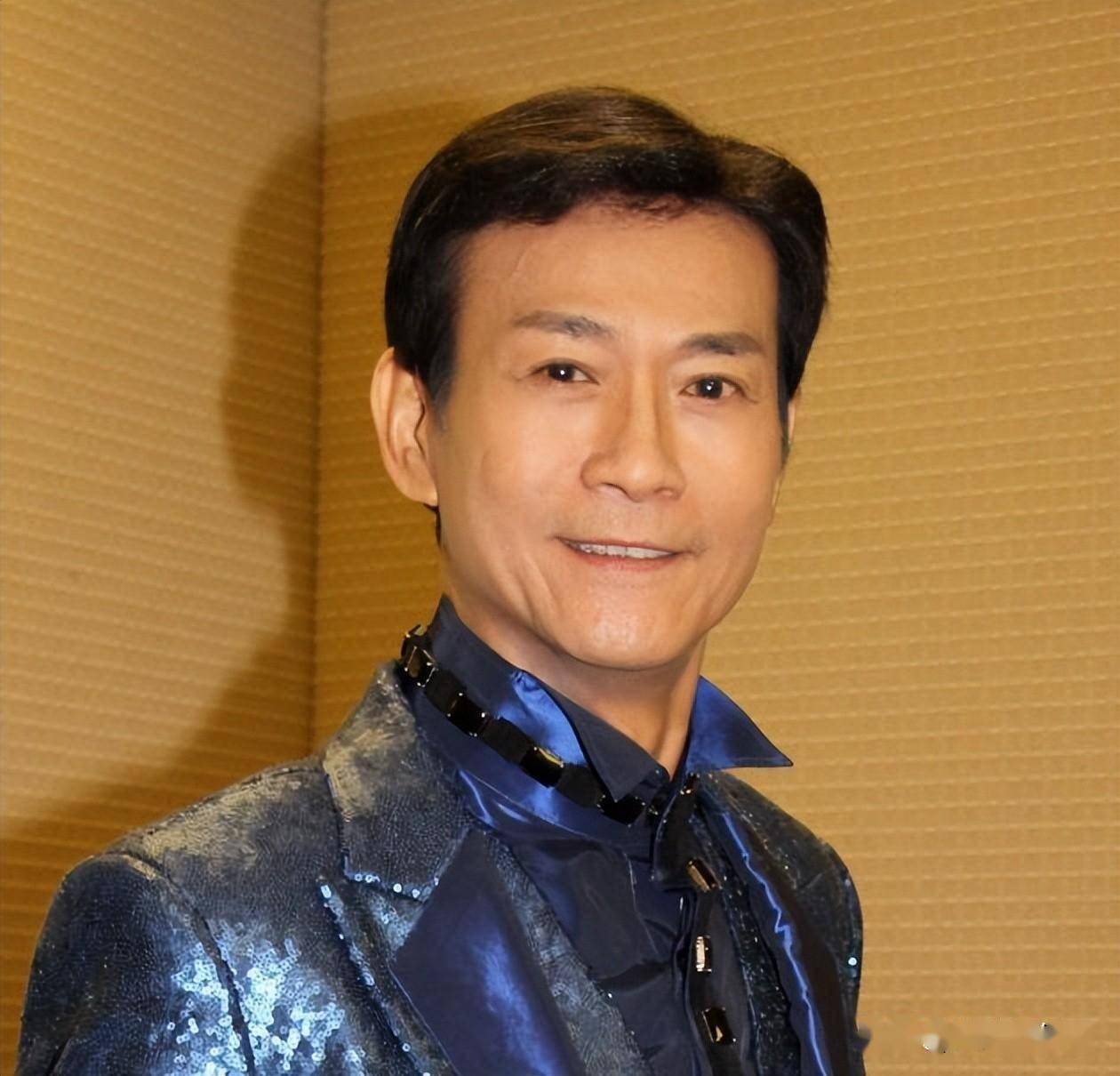 同是郑少秋的基因,沈殿霞和官晶华女儿一对比,一个天上一个地下