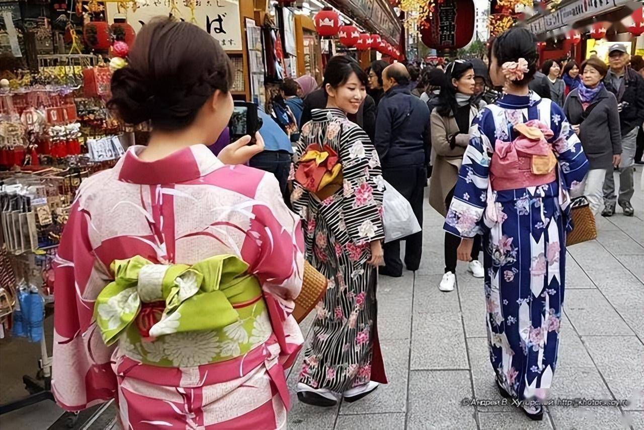 正巧赶上日本出台的经济政策,与日本居民的需求也达成了共识