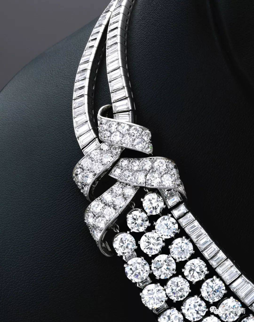 —埃及王太后nazli的van cleef&arpels钻石项链