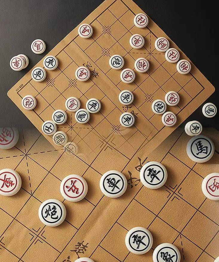 象棋棋盘上缺对象图片图片