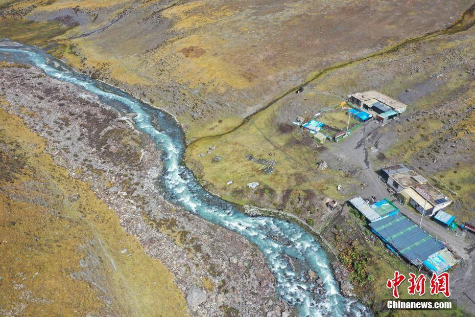 西藏萨普雪山美景如画 西藏萨普雪山美景如画