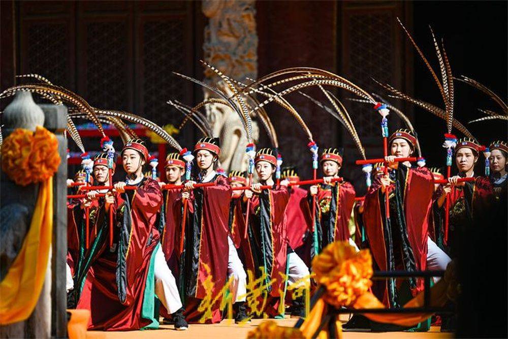 千古礼乐归东鲁，祭孔大典上演“八佾舞”_王锋_俞丹_启户