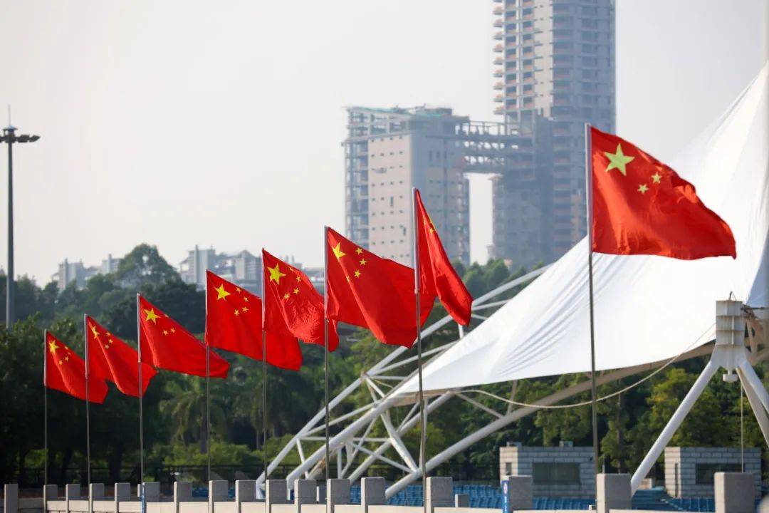 视觉增城 | 国旗飘扬迎国庆,增城处处洋溢"中国红"!