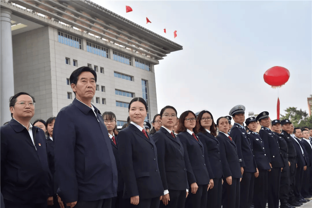 宣威市举行庆祝中华人民共和国成立75周年升国旗仪式