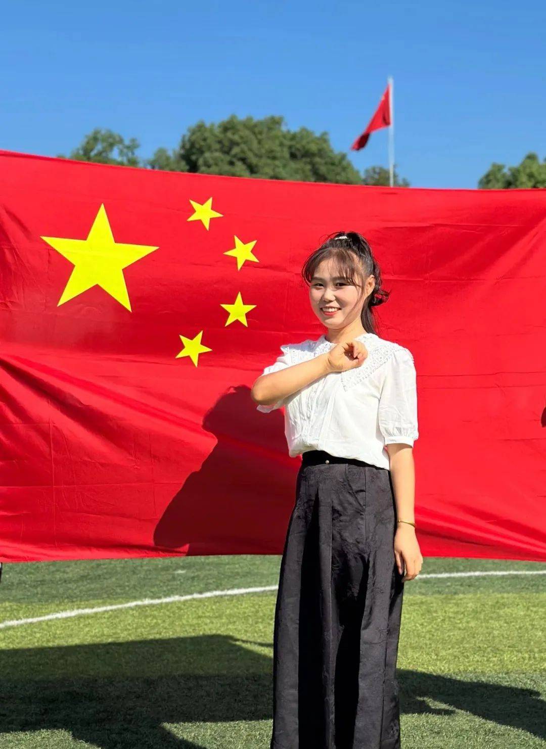 "以青春之名,向祖国告白"祝福征集活动展示