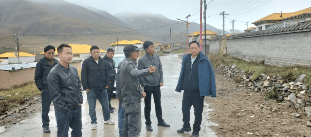 玉树市委副书记市长扎西旺加调研和美乡村建设进展情况
