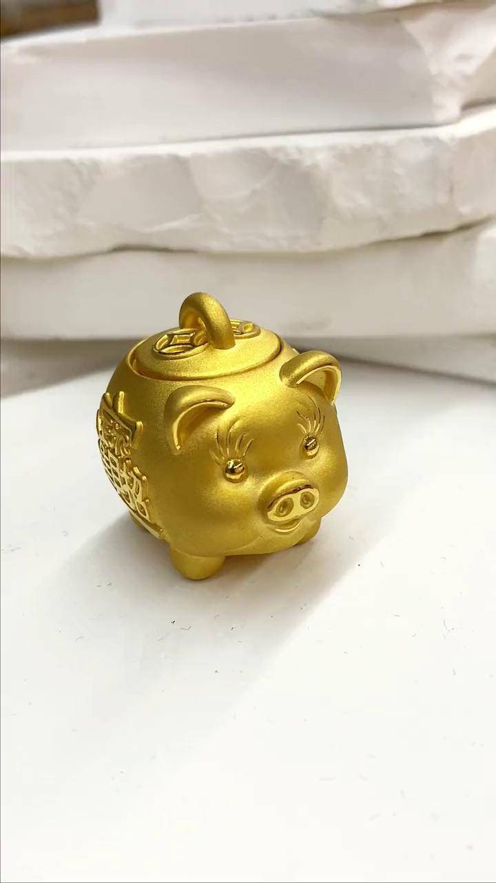 足金小金猪 周大生图片