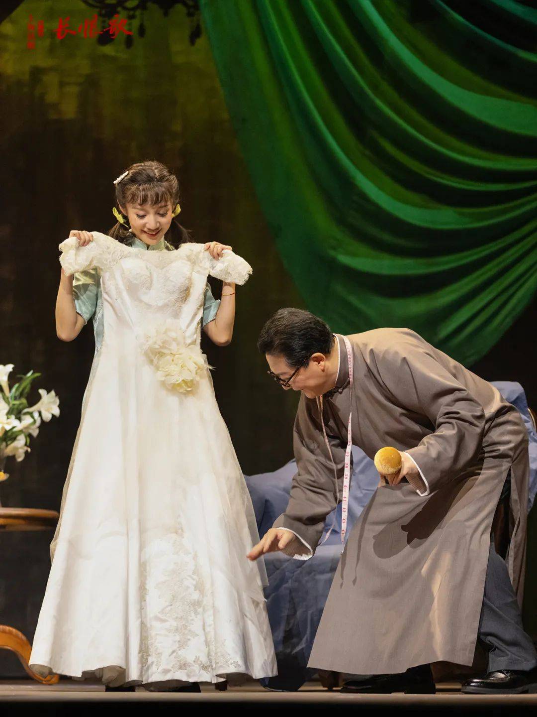 直播预告 | 上海弄堂情深咫尺:沪语版话剧《长恨歌》剧组访谈_王安忆