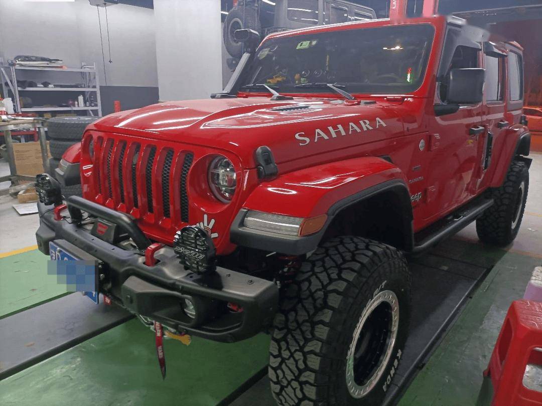 —红色牧马人撒哈拉四门