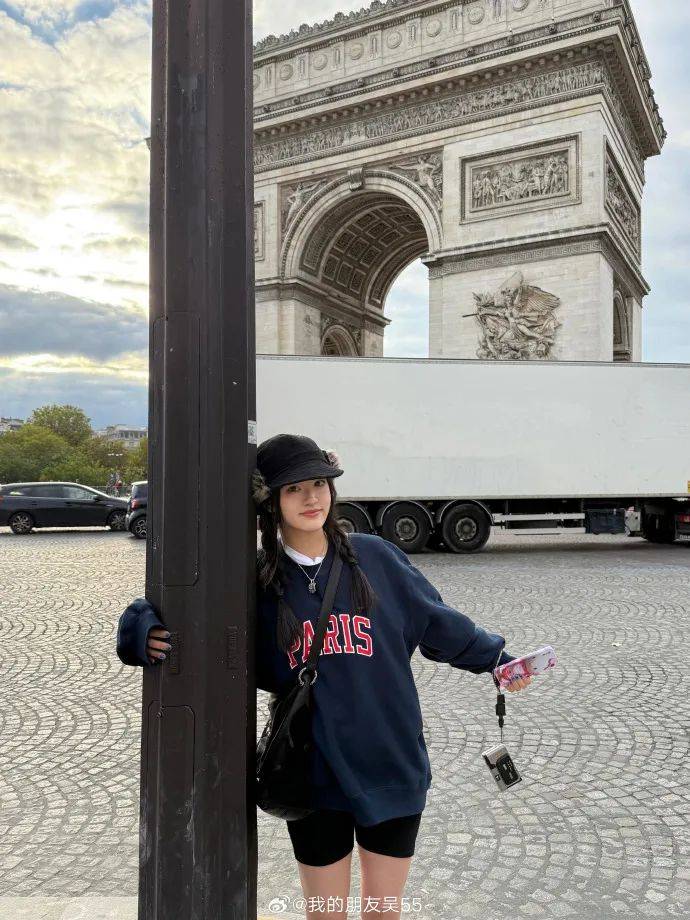 jackeylove女友五五晒照:秋游time ​​​