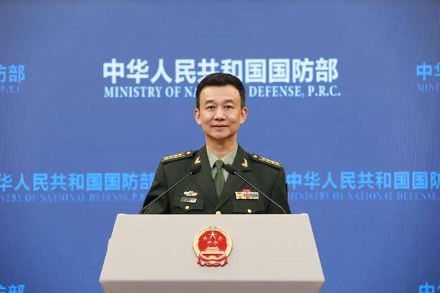 国防部:60余国驻华武官赴东部战区方向参观访问_人民军队_大校_吴谦
