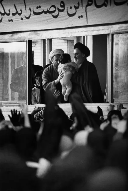 霍梅尼正在看着妳:马克 · 吕布镜头下的伊朗