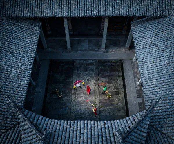 《云绕火山口》徐天荣 龙岩《舞动》黄舒航 福州《水杉大道秋意浓》张