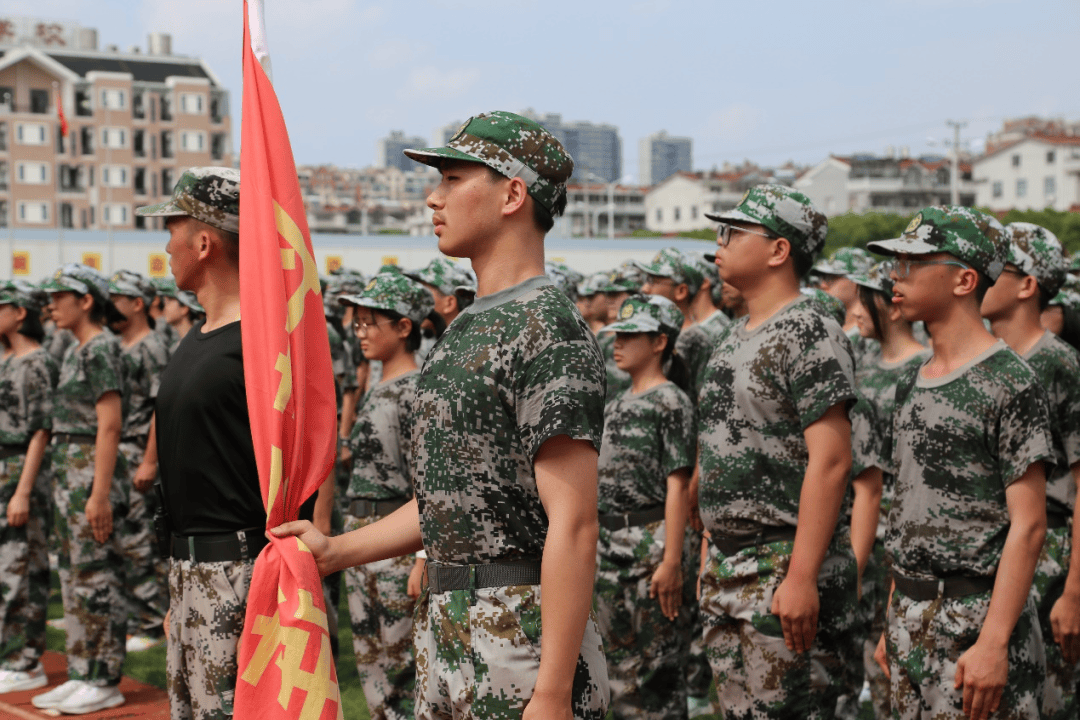 台州职业技术学院军训图片