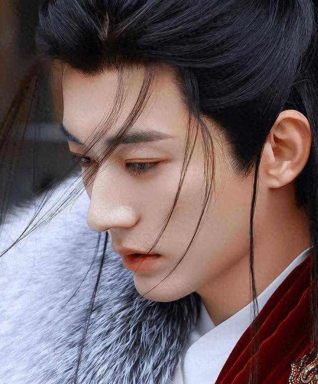 内娱气质最高级矜贵的美男出炉,刘学义第9杨洋第8于适第7王一博2_古装