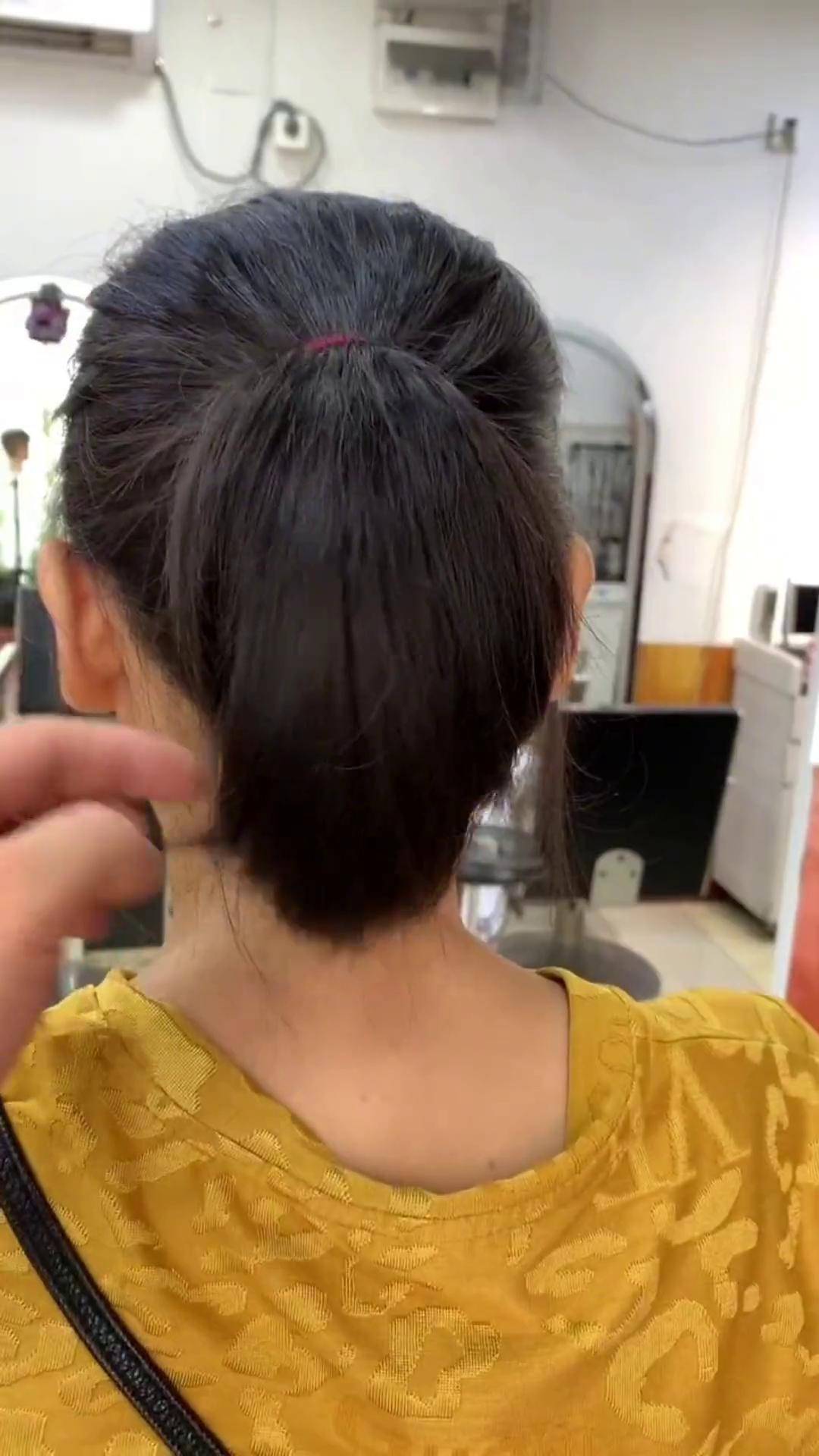 三分钟桃心马尾讲解江湖手法剪女发分享美发教学 零基础剪发教程