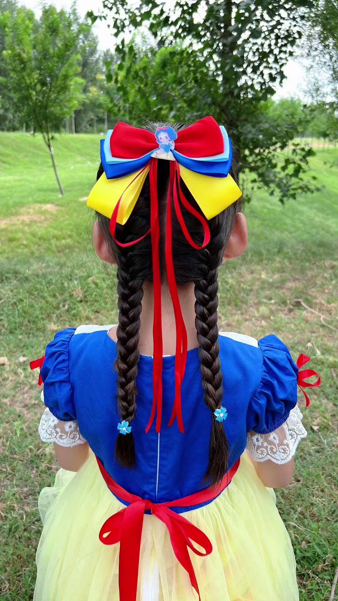 辫子这样扎好看不易乱生女儿就是用来打扮的 儿童编发 编发教程 头饰