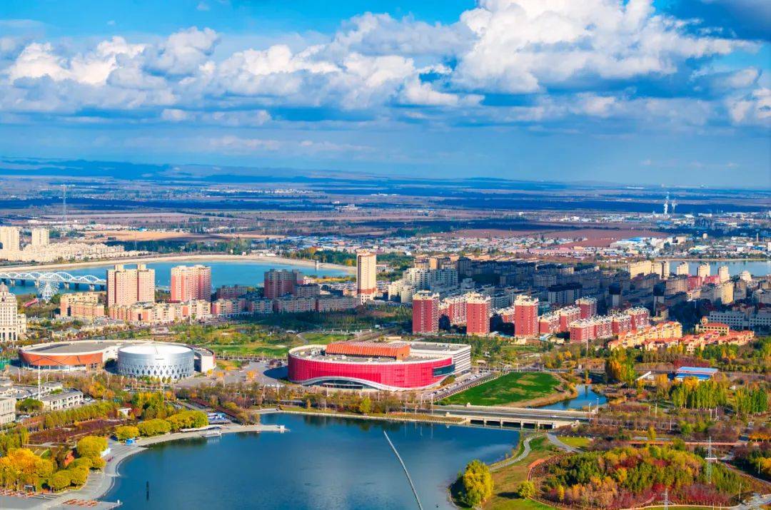 秋行在博尔塔拉生态文化长廊