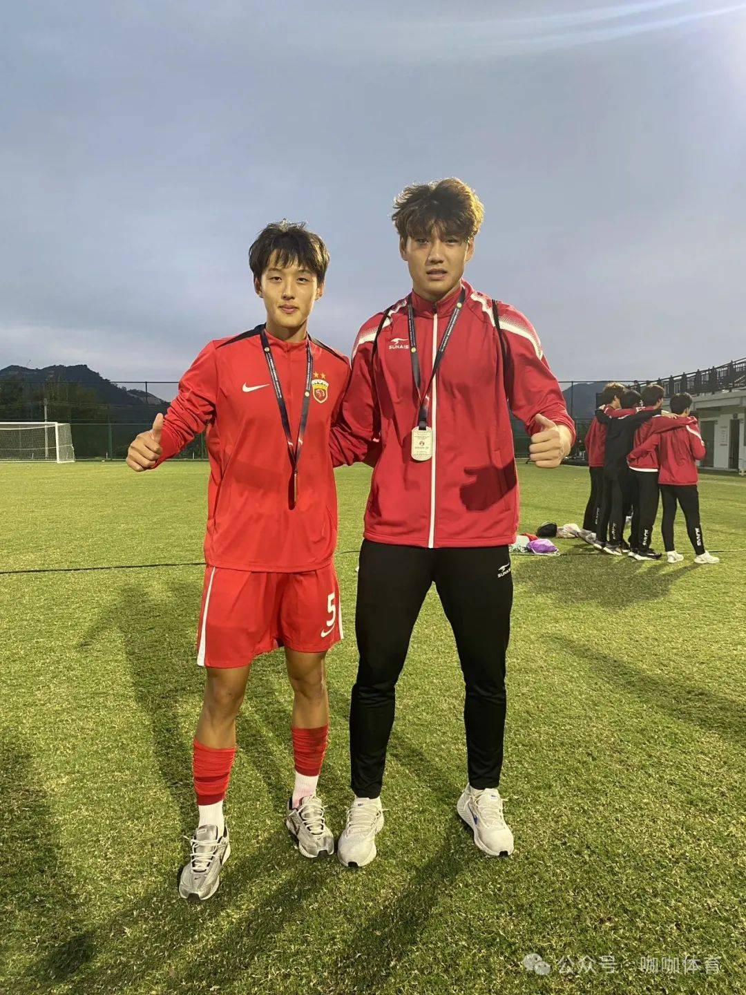 津门虎),张洪福(广州俱乐部),刘宇昂(辽宁铁人),刘文钦(上海海港)前卫