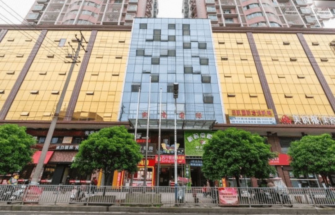 66903|凯天国际大酒店距离花垣县体育中心:3.