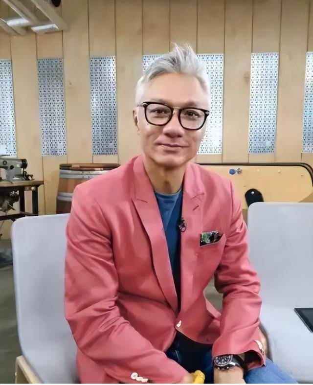 林俊贤介意港姐女儿被传恋61岁富豪,直言已提醒女儿不要搞出麻烦