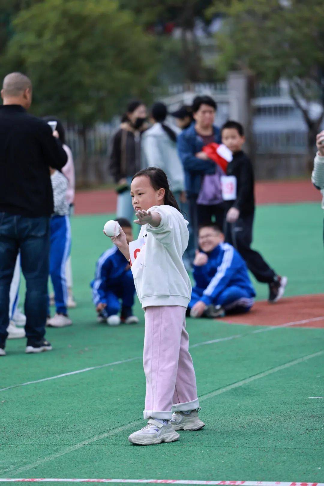 红领巾爱运动——新昌县七星小学第十一届秋季田径运动会圆满落幕