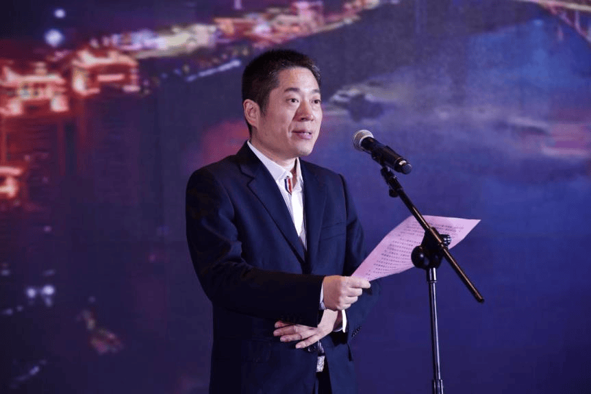 张华东 来自搜狐网