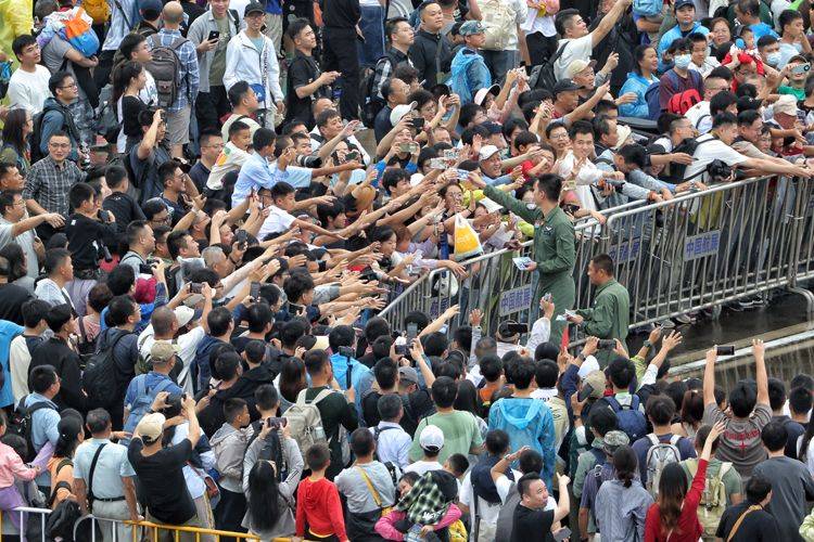 第十五届中国航展闭幕，签约金额超2800亿人民币